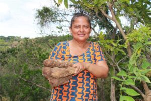 Marcia Lourdes Velásquez Carballo